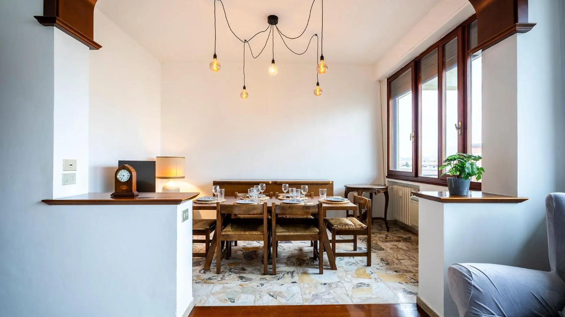 The Luxor Suites - Turati Florenz 0*,