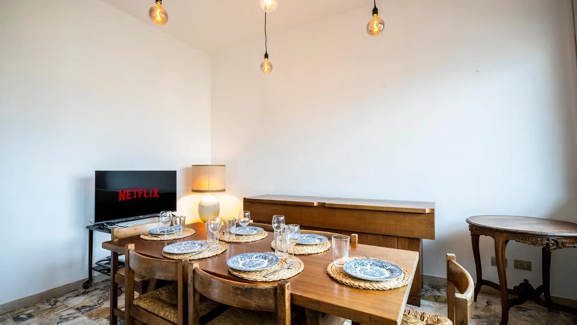 The Luxor Suites - Turati Florencie 0*,